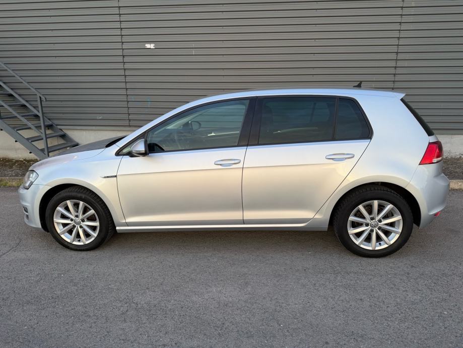 VW Golf 7-BMT-1,6 TDI-NAVI-PARK,SENZIRI-TEMPOMAT-2015 GOD-TOP STANJE, fotografija 6