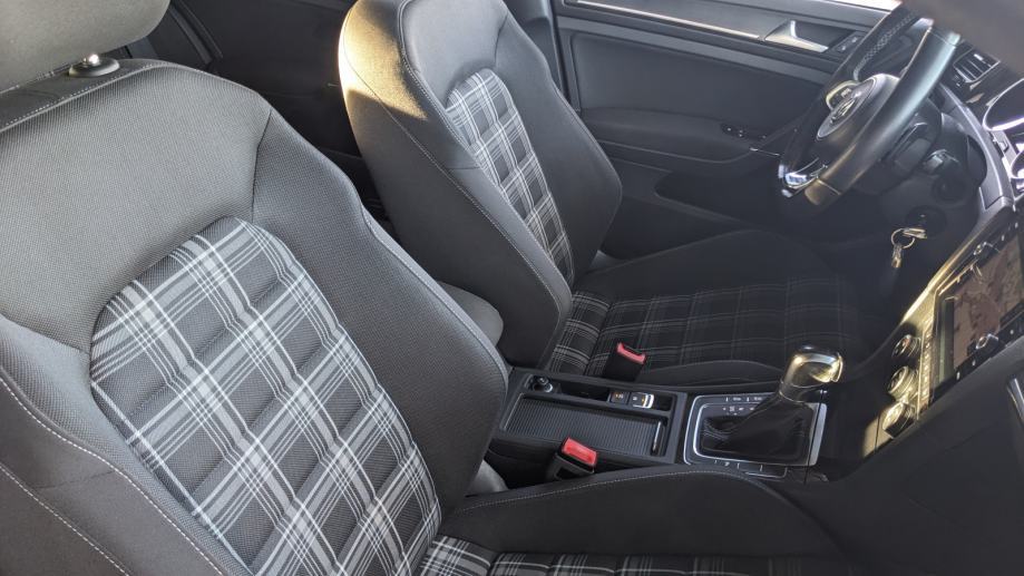 VW GOLF 7 GTD 2.0 TDI DSG, fotografija 19