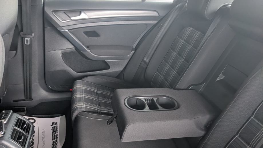 VW GOLF 7 GTD 2.0 TDI DSG, fotografija 20
