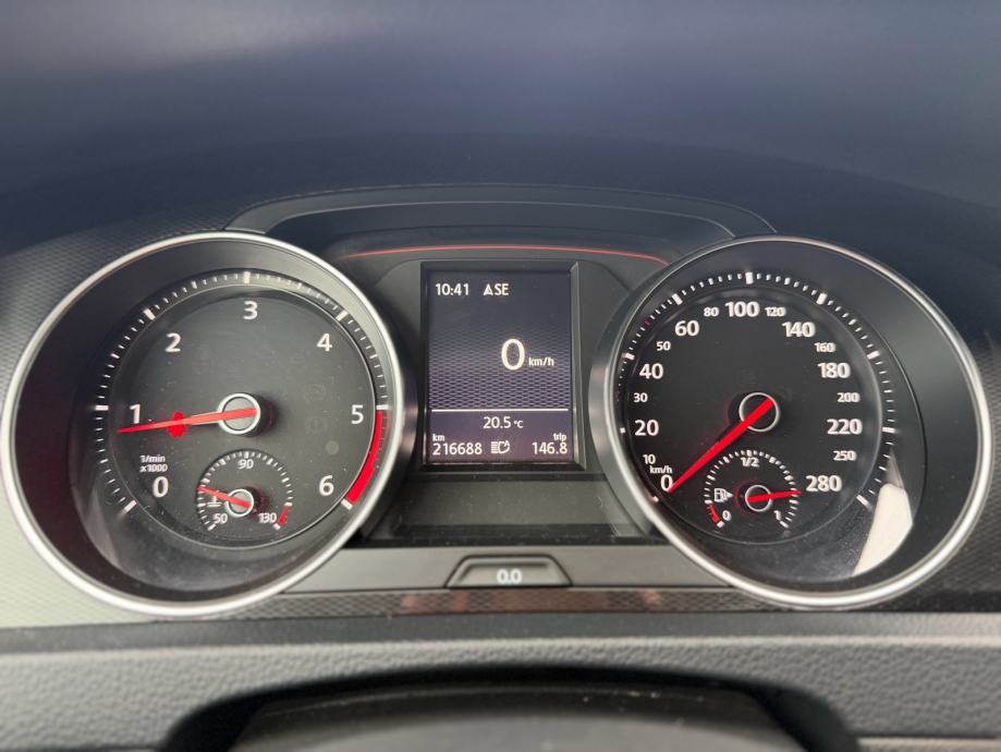 VW Golf 7 “GTD” / 2014 / 184 ks **TOP STANJE**, fotografija 12