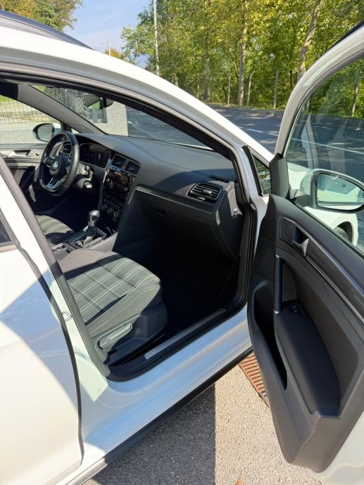 VW Golf 7 GTD Variant 2,0 TDI DSG *JAMSTVO 12 MJESECI*, fotografija 10
