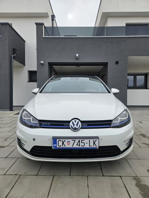 VW GOLF 7 GTE 2015. HYBRID, fotografija 3