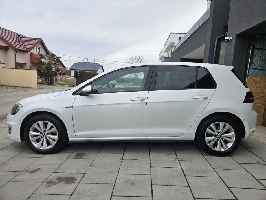 VW GOLF 7 GTE 2015. HYBRID, fotografija 8