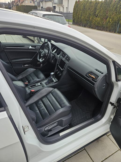 VW GOLF 7 GTE 2015. HYBRID, fotografija 11