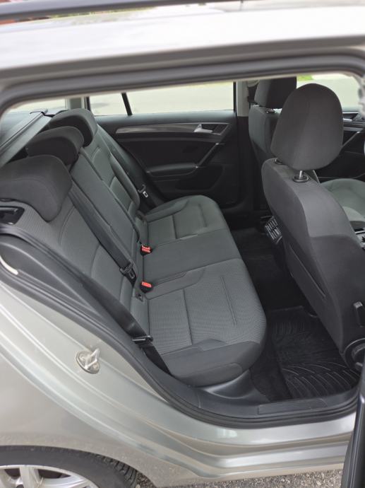 VW Golf 7 Variant 1,6 TDI automatik, fotografija 13