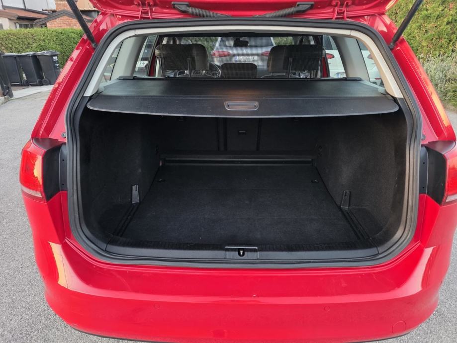 VW Golf 7 Variant 1,6 TDI automatik / XENON, fotografija 7