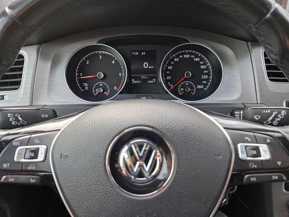 VW Golf 7 Variant 1,6 TDI BMT,6 brzina, fotografija 18