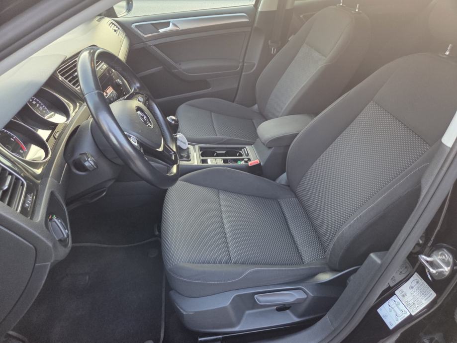 VW Golf 7 Variant 1.6 TDI – KAMERA – NAVI – TOP STANJE, fotografija 8