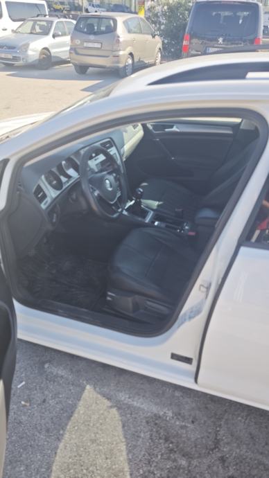 VW Golf 7 Variant 1,6 TDI, fotografija 11