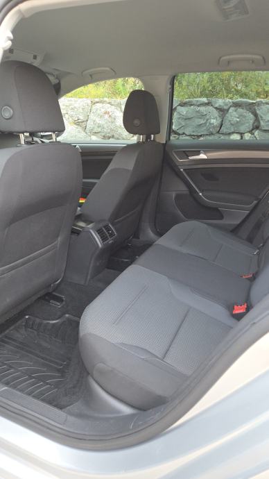 VW Golf 7 Variant 1,6 TDI, fotografija 11