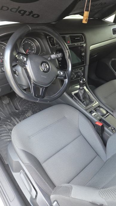 VW Golf 7 Variant 1,6 TDI, fotografija 9