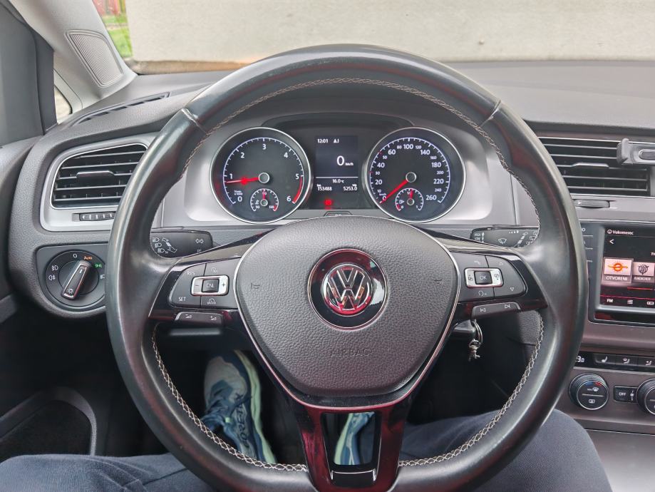 VW Golf 7 Variant 1,6 TDI, fotografija 3