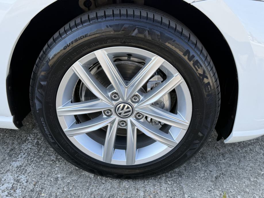 VW Golf 7.5 REDIZAJN Variant 2.0 TDI BMT COMFORTLINE 150 KS NAVIGACIJA, fotografija 16