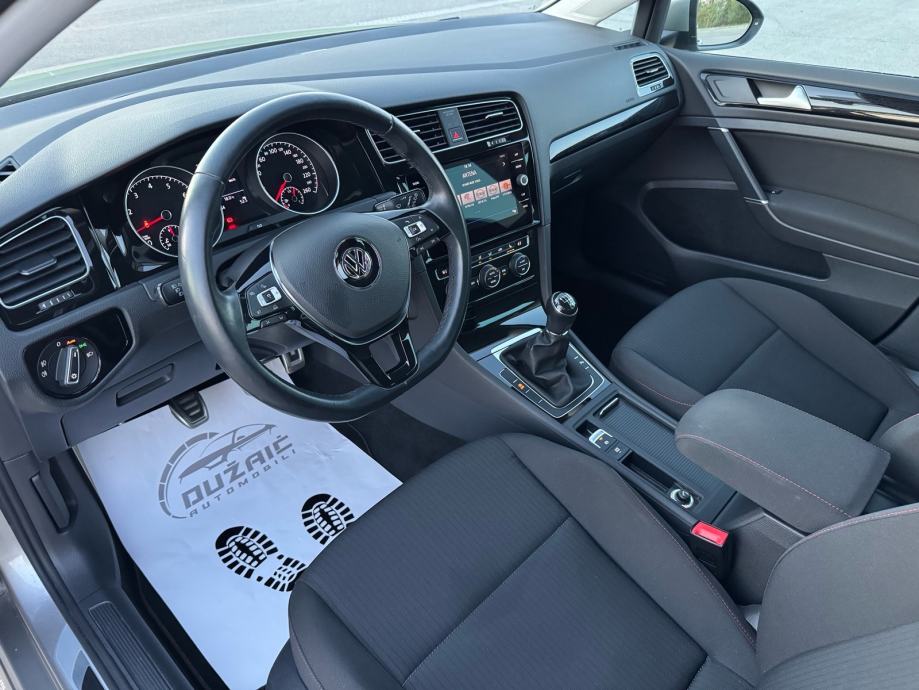 VW Golf 7.5 1,0 TSI SOUND, fotografija 9