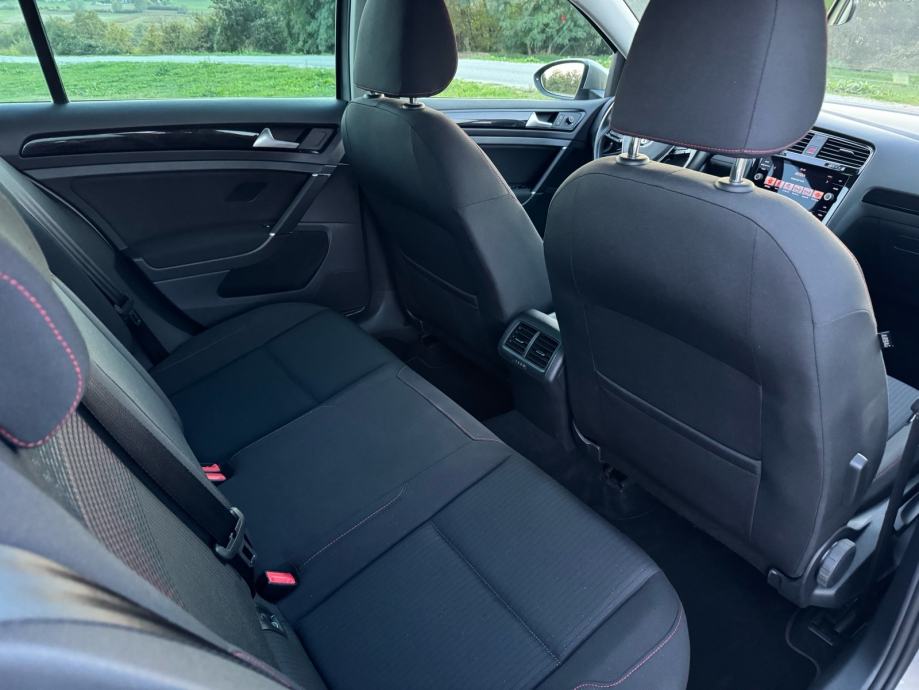 VW Golf 7.5 1,0 TSI SOUND, fotografija 19