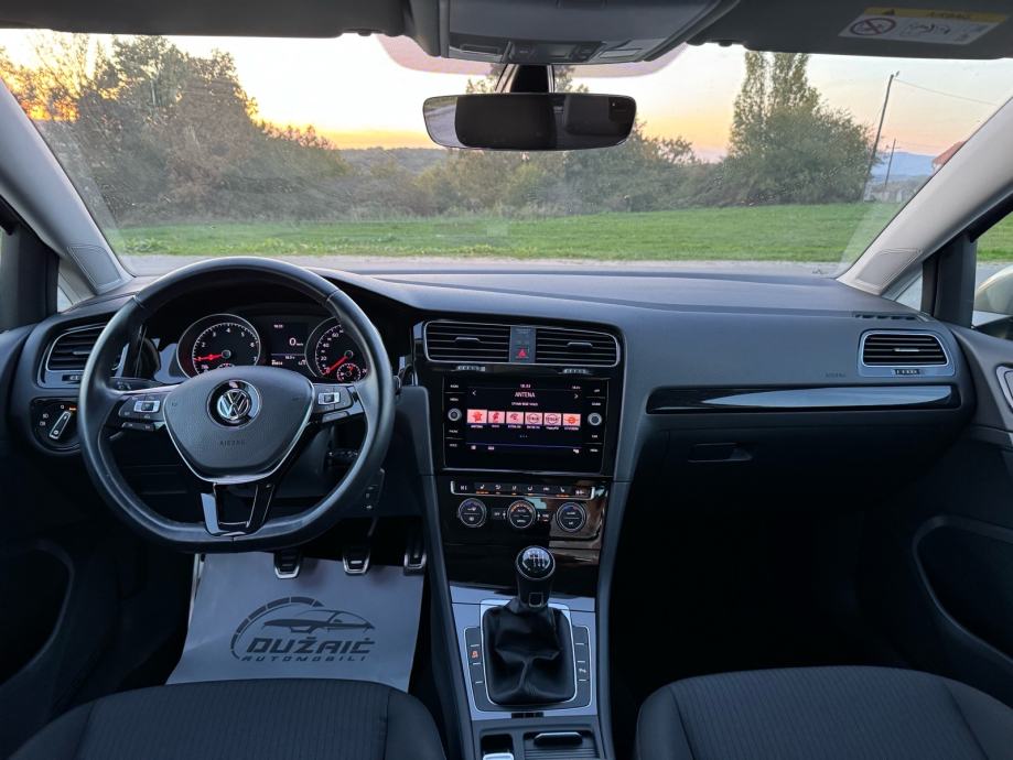 VW Golf 7.5 1,0 TSI SOUND, fotografija 10