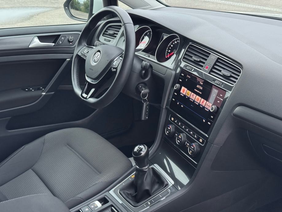 VW Golf 7.5 1.4TSI Comfortline, fotografija 15