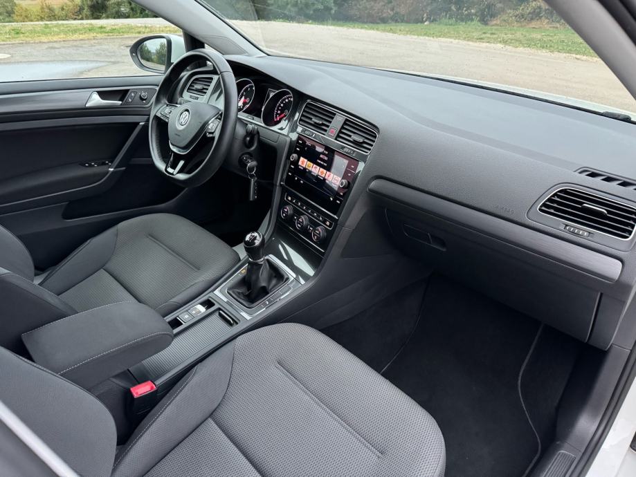 VW Golf 7.5 1.4TSI Comfortline, fotografija 14
