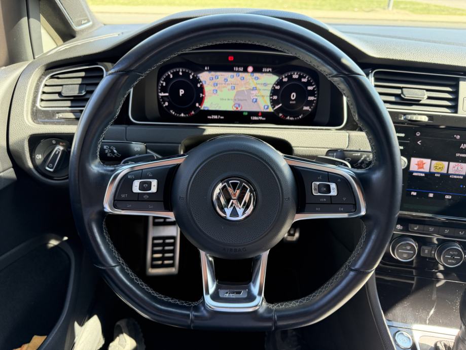 VW Golf 7.5 1,5 TSI 150KS DSG 3xR-LINE MATRIX VIRTUAL DYNAUDIO ACC, fotografija 11