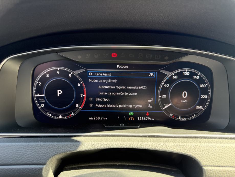 VW Golf 7.5 1,5 TSI 150KS DSG 3xR-LINE MATRIX VIRTUAL DYNAUDIO ACC, fotografija 17