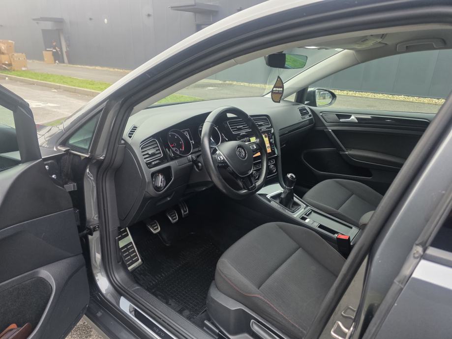 VW Golf 7.5 2.0 TDI SOUND mod 2018g reg 10.2027g, fotografija 13
