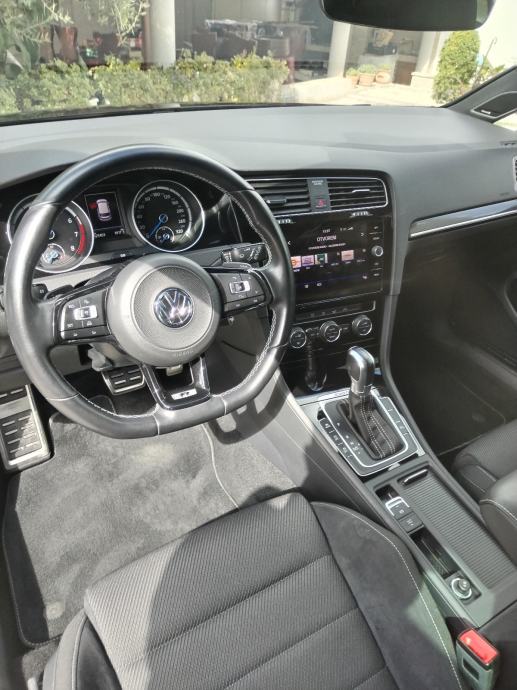 VW Golf 7.5 R performanse Akrapović, fotografija 10