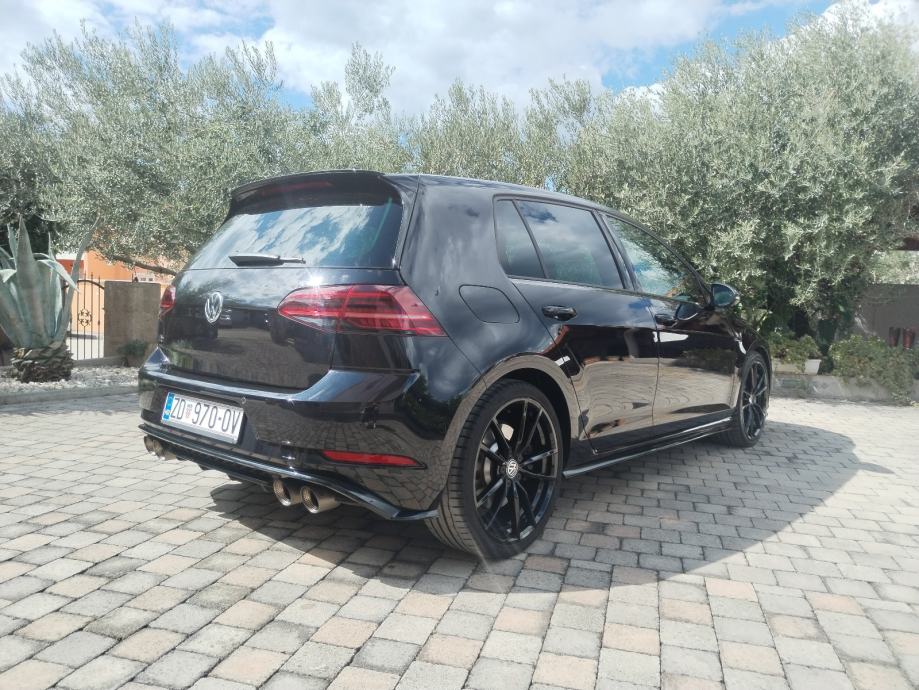 VW Golf 7.5 R performanse Akrapović, fotografija 7