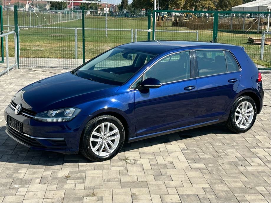 VW Golf 7.5 2,0 TDI 150ks • 2018MOD• KAMERA • NOVE GUME • TOP STANJE, fotografija 3