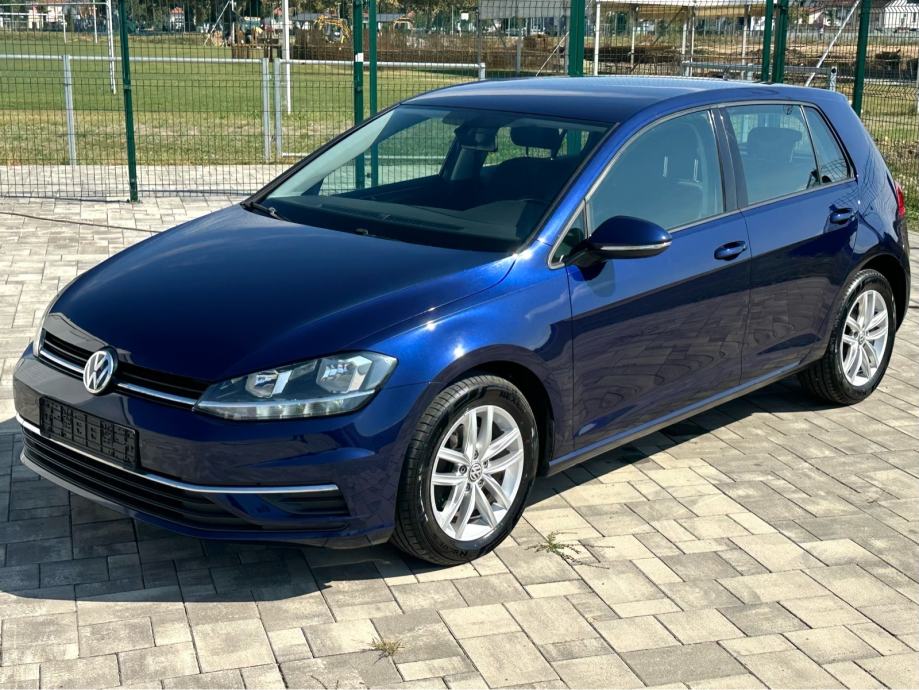 VW Golf 7.5 2,0 TDI 150ks • 2018MOD• KAMERA • NOVE GUME • TOP STANJE, fotografija 5