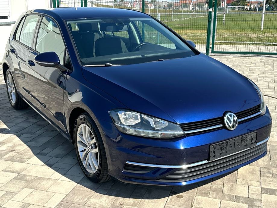 VW Golf 7.5 2,0 TDI 150ks • 2018MOD• KAMERA • NOVE GUME • TOP STANJE, fotografija 6