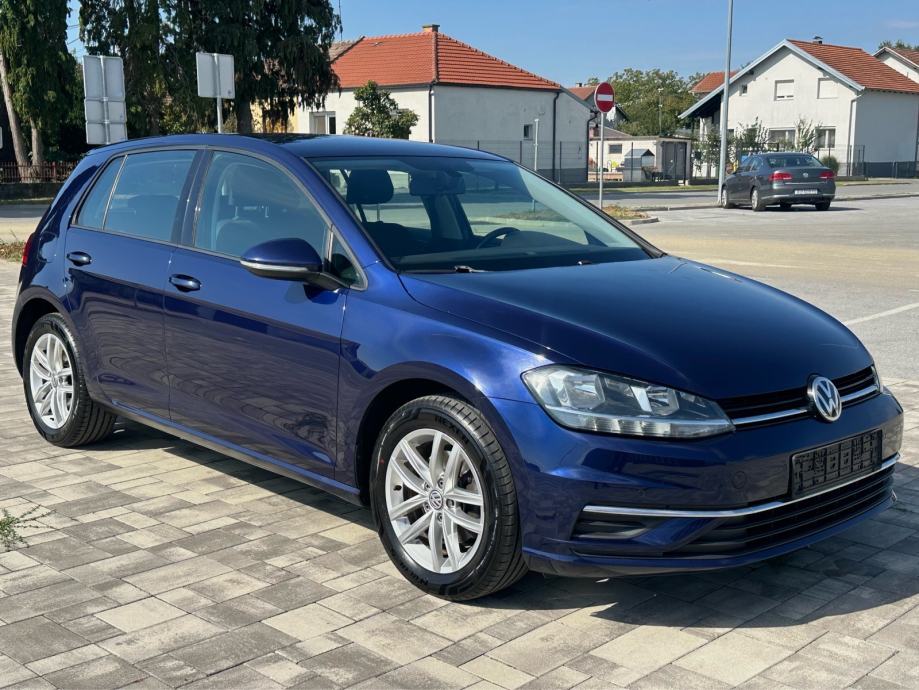 VW Golf 7.5 2,0 TDI 150ks • 2018MOD• KAMERA • NOVE GUME • TOP STANJE, fotografija 4