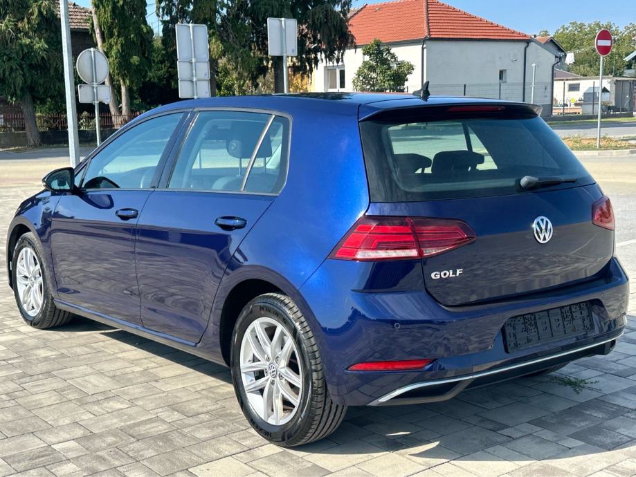 VW Golf 7.5 2,0 TDI 150ks • 2018MOD• KAMERA • NOVE GUME • TOP STANJE, fotografija 13