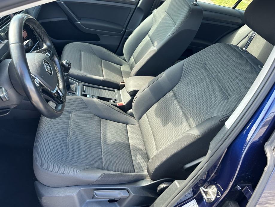 VW Golf 7.5 2,0 TDI 150ks • 2018MOD• KAMERA • NOVE GUME • TOP STANJE, fotografija 18