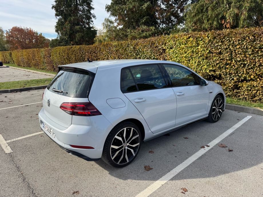 VW Golf 7.5 R LINE TDI DSG •MATRIX•ACC•, fotografija 5