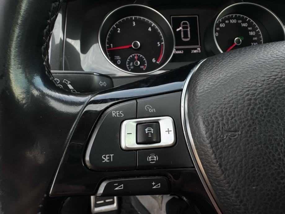 VW Golf 7.5 R LINE TDI DSG •MATRIX•ACC•, fotografija 14