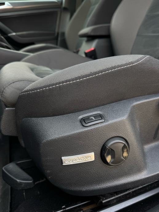 VW Golf 7.5 R LINE TDI DSG •MATRIX•ACC•, fotografija 15
