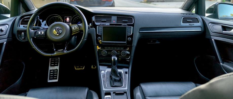 VW Golf 7R DSG • PANORAMA • ACC • KEYLESS •, fotografija 13