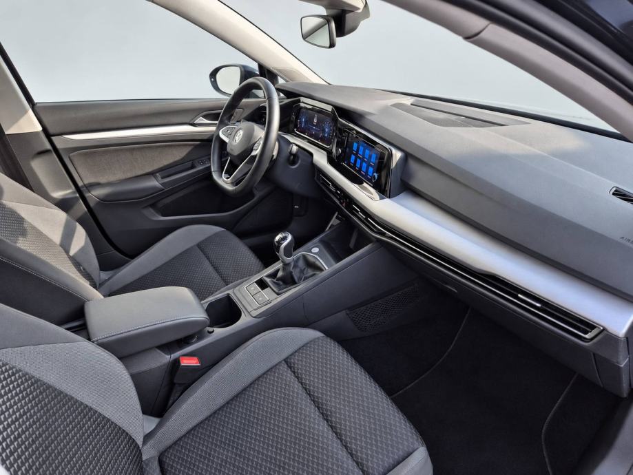 VW Golf 8 1.0 TSI Active, Virtual Cockpit, Kamera, Led, ACC, 16", fotografija 18