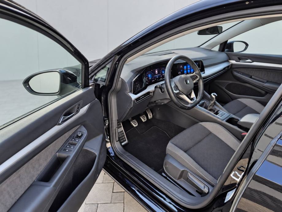 VW Golf 8 1.0 TSI Active, Virtual Cockpit, Kamera, Led, ACC, 16", fotografija 11