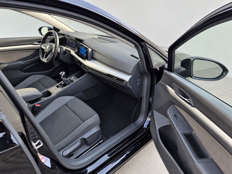 VW Golf 8 1.0 TSI Active, Virtual Cockpit, Kamera, Led, ACC, 16", fotografija 13