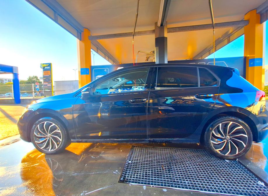 VW Golf 8 1,0 TSI, fotografija 4