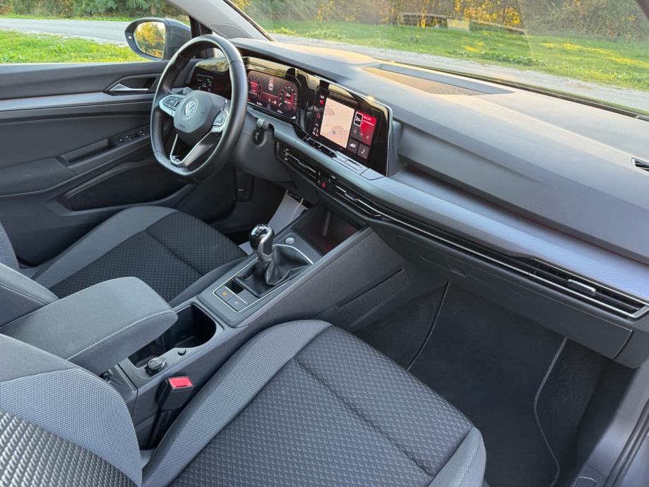 VW Golf 8 1,0TSI ACTIVE, fotografija 16