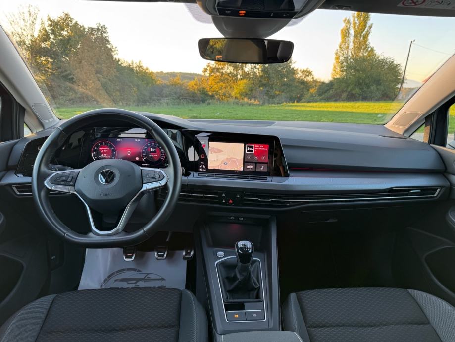 VW Golf 8 1,0TSI ACTIVE, fotografija 11