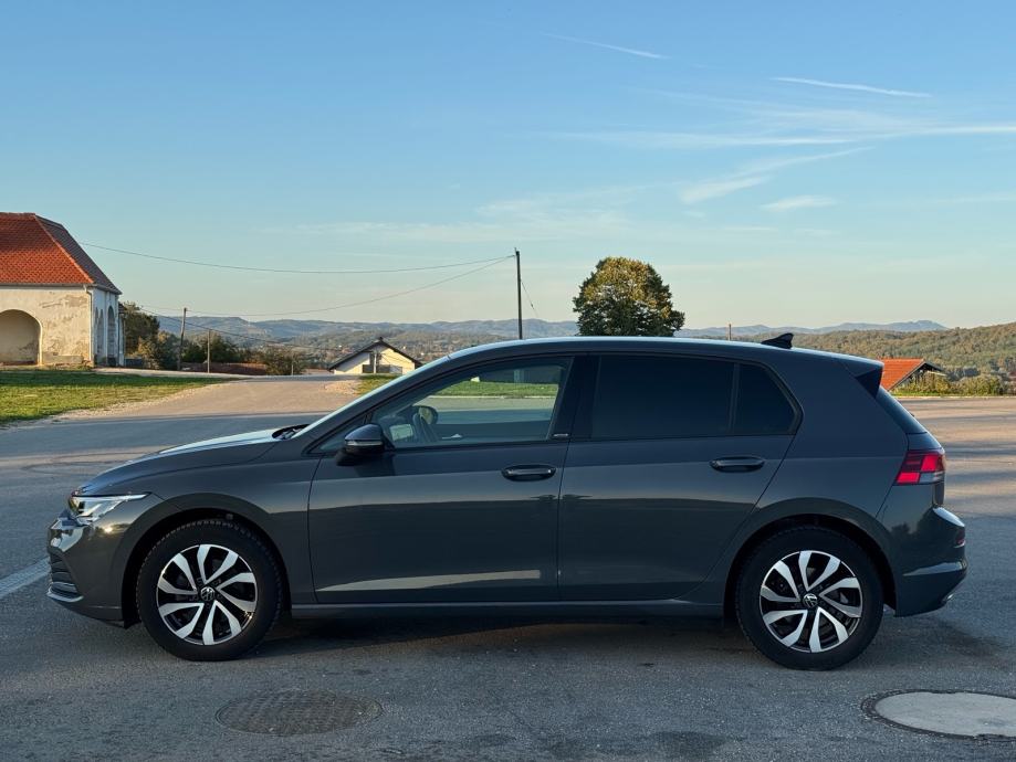 VW Golf 8 1,0TSI ACTIVE, fotografija 8