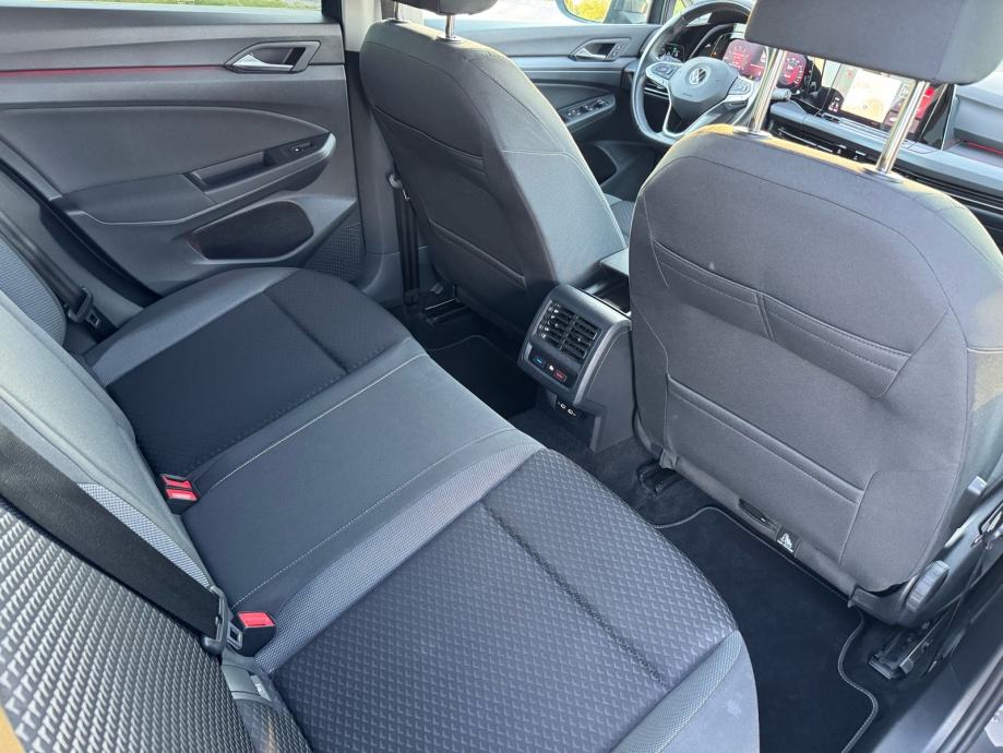 VW Golf 8 1,0TSI ACTIVE, fotografija 15