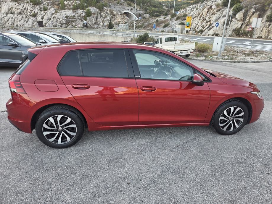 VW Golf 8 1,5 TSI ACTIVE OPREMA ** JAMSTVO !!, fotografija 4