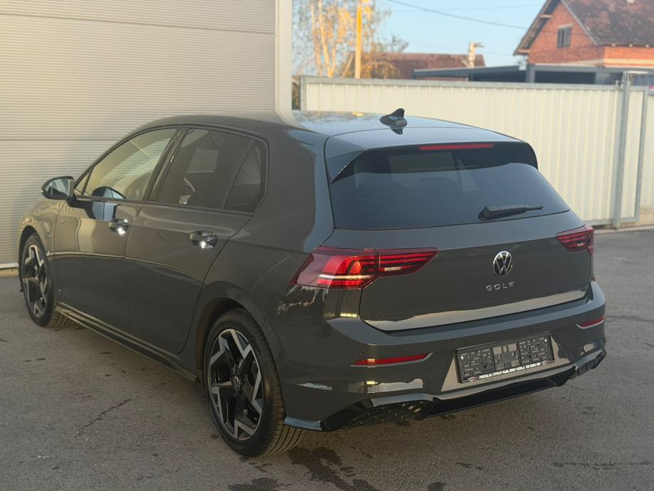 VW Golf 8 1,5 TSI FACELIFT R - LINE--FULL OPREMA--TVORNIČKO JAMSTVO, fotografija 9