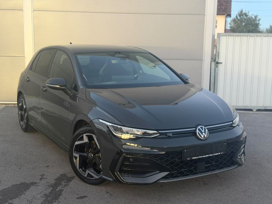VW Golf 8 1,5 TSI FACELIFT R - LINE--FULL OPREMA--TVORNIČKO JAMSTVO, fotografija 2