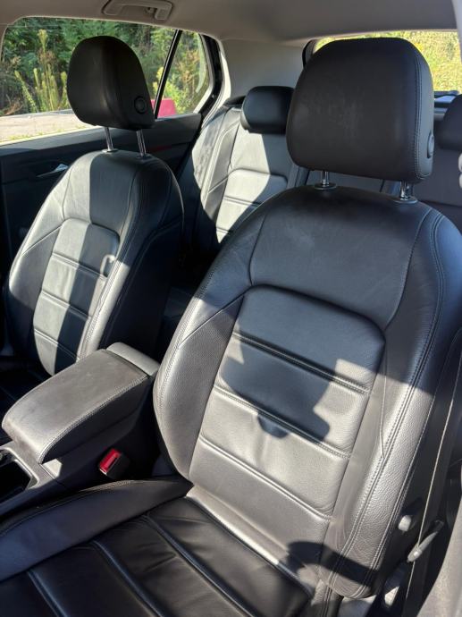 VW Golf 8 1,5 TSI reg.1god, pogled izvana - slika 4