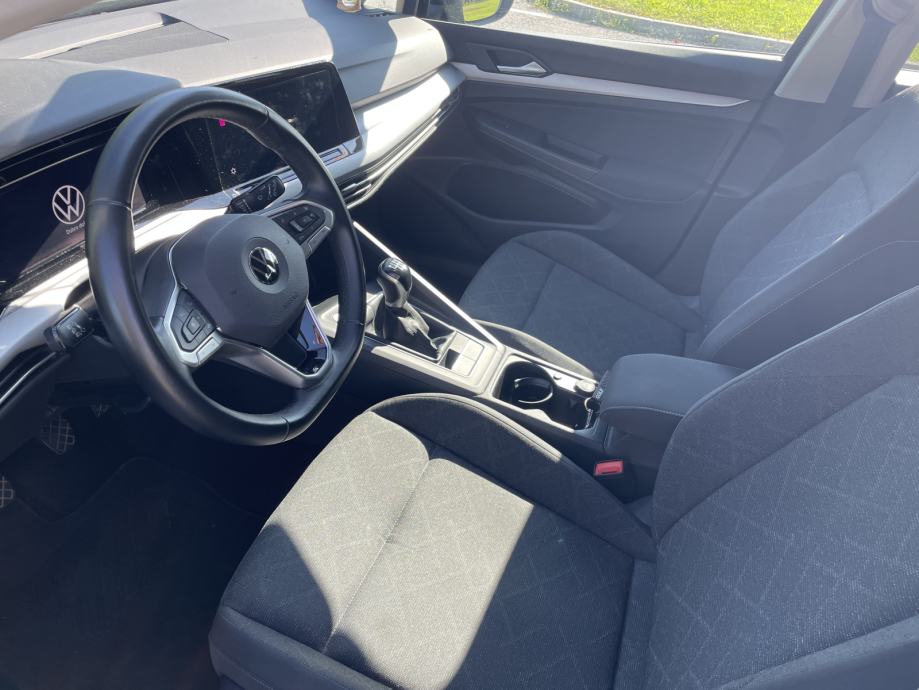 VW Golf 8 1,5 TSI, 2020 god.